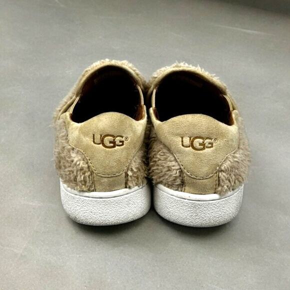 UGG Women’s 8 Ricci beige Faux Fur and suede Slip-On Leather Casual Sneakers - Picture 5 of 9